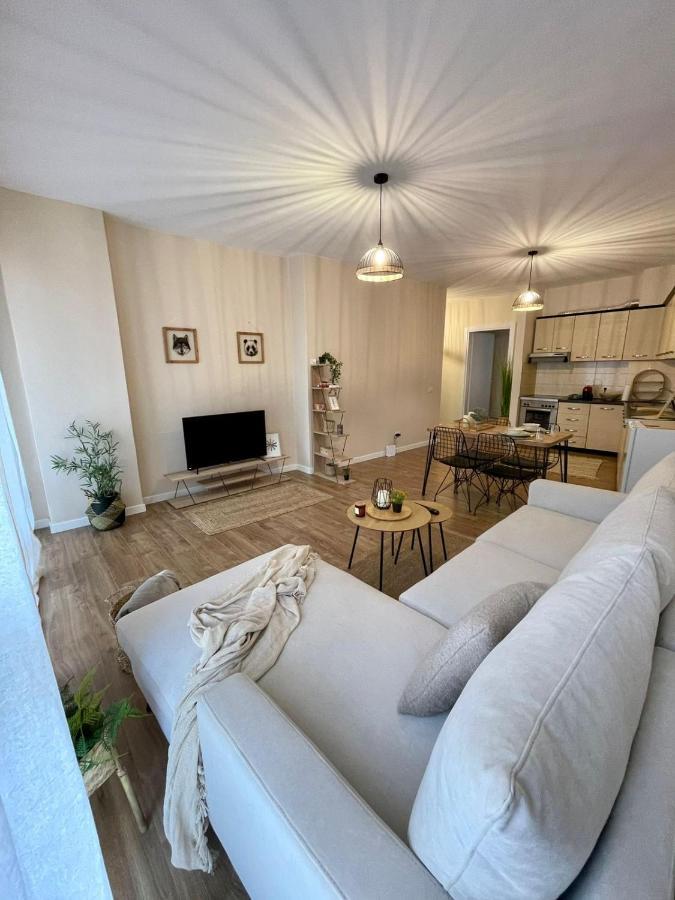 Mh Apartment, Free Parking, Flexible Check In Тирана Экстерьер фото